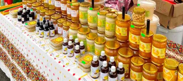 Fairs with local products in the capital's districts on the weekend of 23 - 24 December 2023